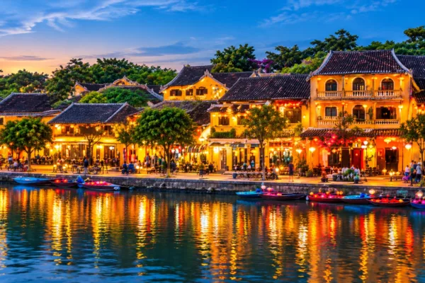 Thuê Xe Riêng Đà Nẵng ↔ Phố Cổ Hội An (Đón Tận Nơi)
